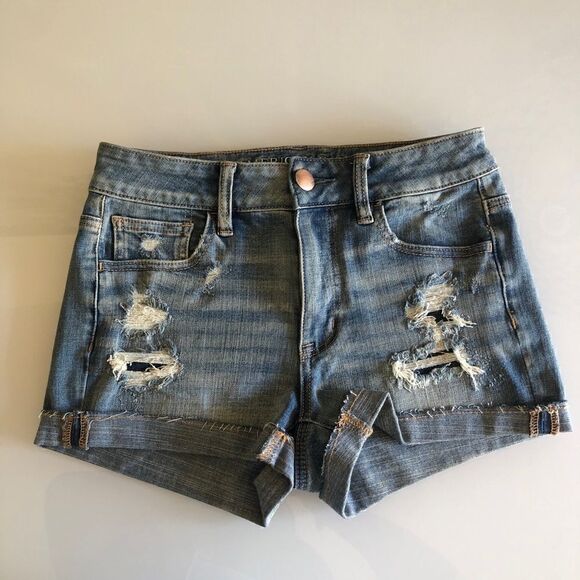 High-Waisted Denim Shortie Shorts  - Picture 3 of 8